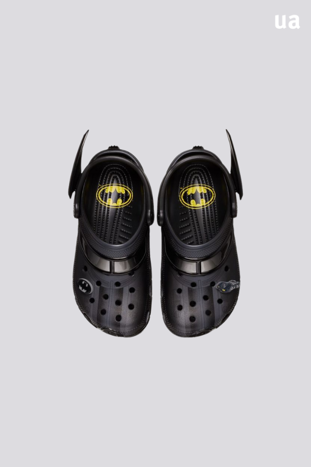 Sandália Crocs Batmóvel Classic Clog